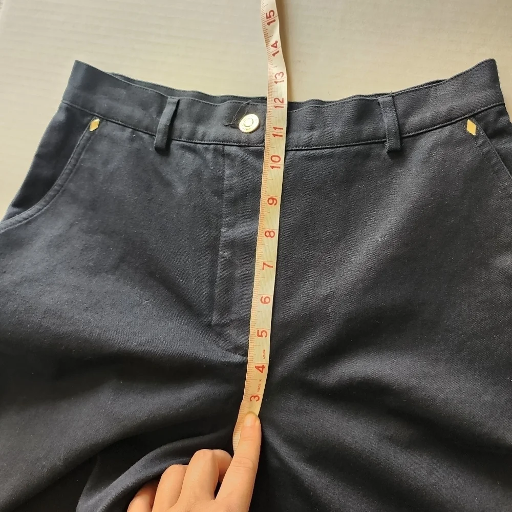 🌸‎ St John | Cropped High Waist Straight Leg Pants. Size 8, Black